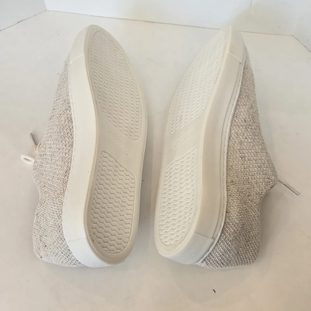 NWOB ! Nisolo White Cream Women's Sneakers